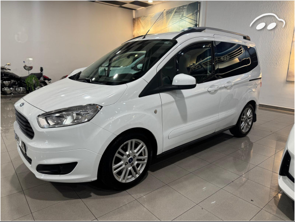 Ford Tourneo courier 1.0 ECOBOOST TITANIUM 8