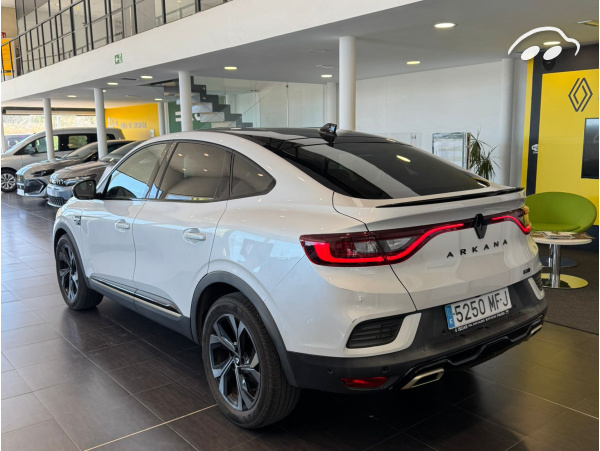Renault Arkana RS LINE 5