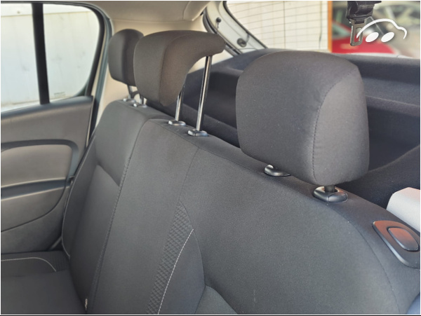 Dacia Sandero 1.0 6