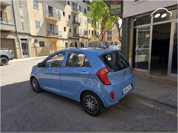 Kia Picanto  5