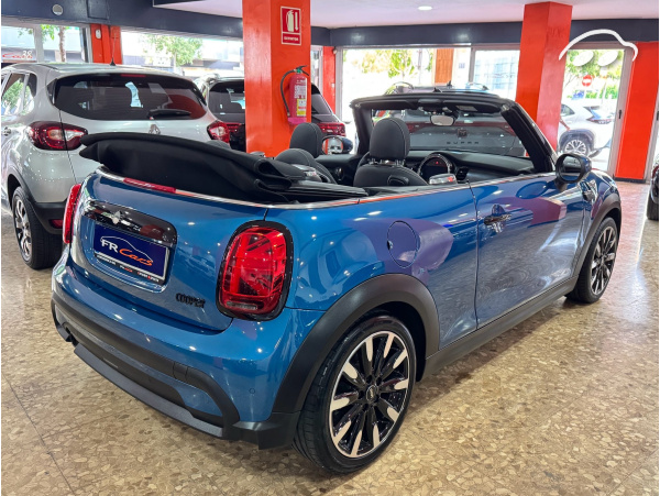 Mini Cooper Cabrio 1.5 AUTOMÁTICO  4