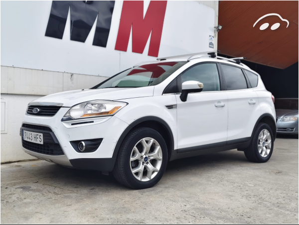 Ford Kuga  1