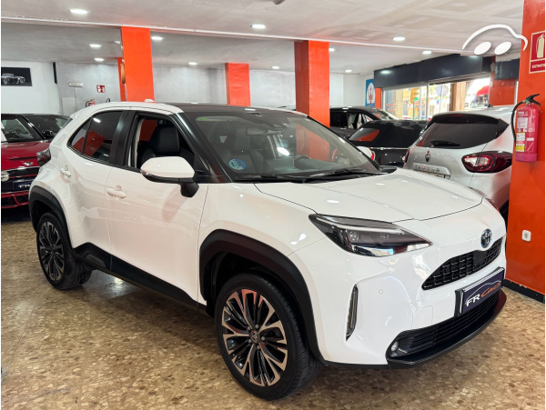 Toyota Yaris Cross 1.5 STYLE PLUS AUTOMÁTICO  1