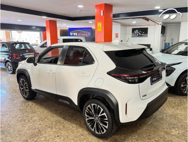 Toyota Yaris Cross 1.5 STYLE PLUS AUTOMÁTICO  6