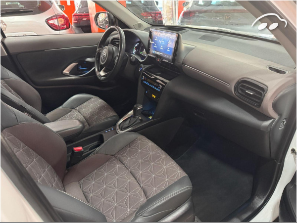 Toyota Yaris Cross 1.5 STYLE PLUS AUTOMÁTICO  8