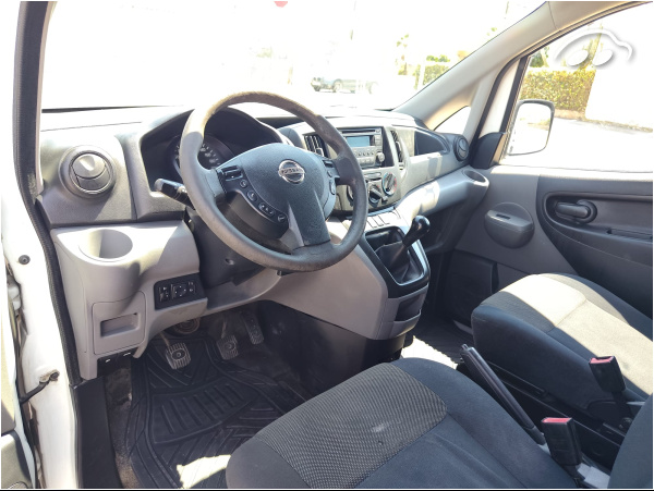 Nissan Nv200  11