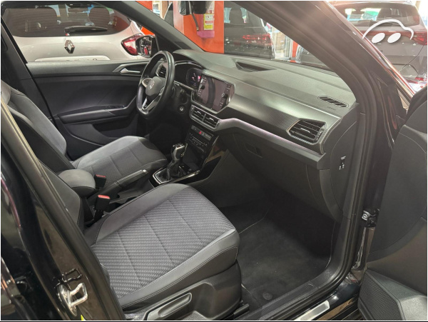 Volkswagen T-cross 1.5 R LINE AUTOMÁTICO 11