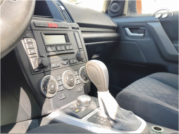 Land Rover Freelander 2.2 11