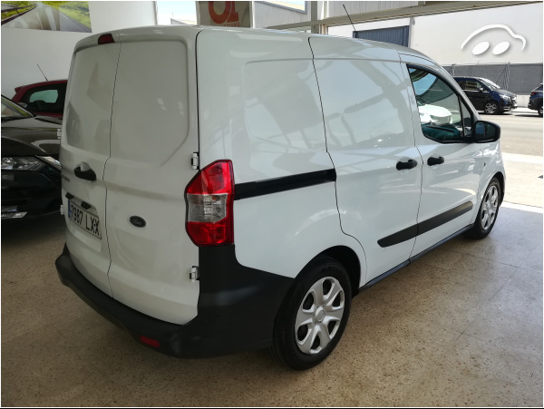 Ford Transit courier LIMITED 4