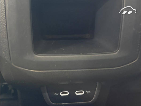 Volkswagen T-cross  8