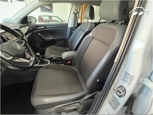 Volkswagen T-cross  10