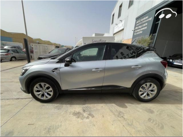 Renault Captur Zen TCe 67 kW (90 CV) 4