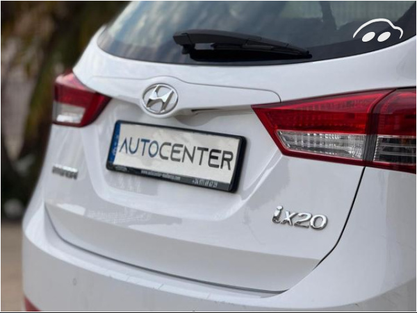 Hyundai ix20 1.6 MPi 126 CV Tecno 6