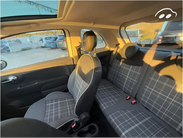 Fiat 500  1.2 Lounge 4