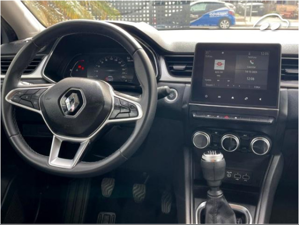 Renault Captur Zen TCe 67 kW (90 CV) 4