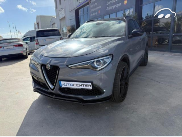 Alfa Romeo Stelvio Super 2.0 148 kW (200 CV) AT8 Q4 3