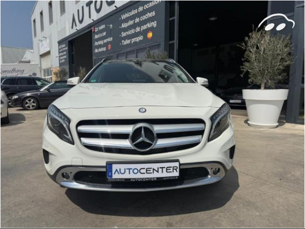 Mercedes-benz Clase GLA 220 d 4MATIC 2