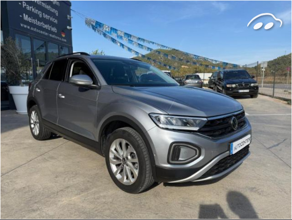 Volkswagen T-roc VOLKSWAGEN T-Roc Mas Dark 1.5 TSI DSG 3