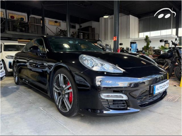 Porsche Panamera  4.8 Turbo 1