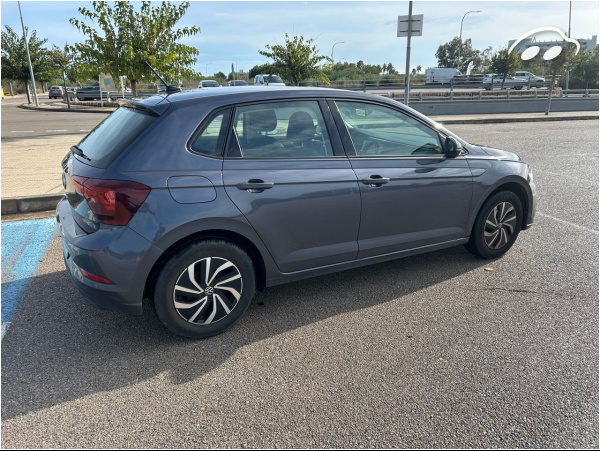 Volkswagen Polo LIFE 1.0 TSI 4