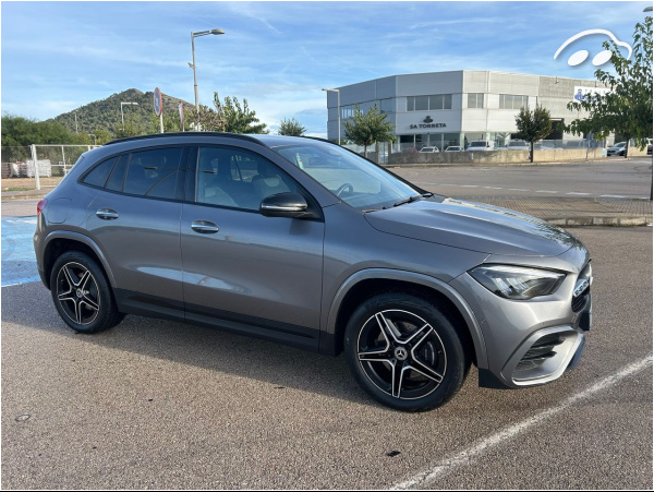 Mercedes-benz GLA 250e  DCT 1