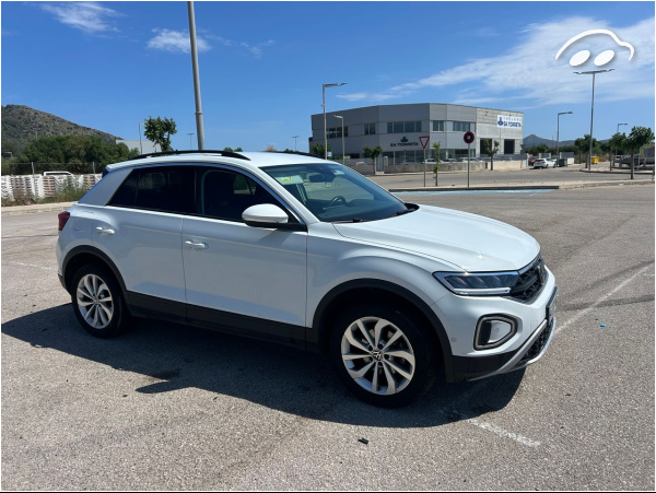 Volkswagen T-roc LIFE 1.5 TSI 150cv 1
