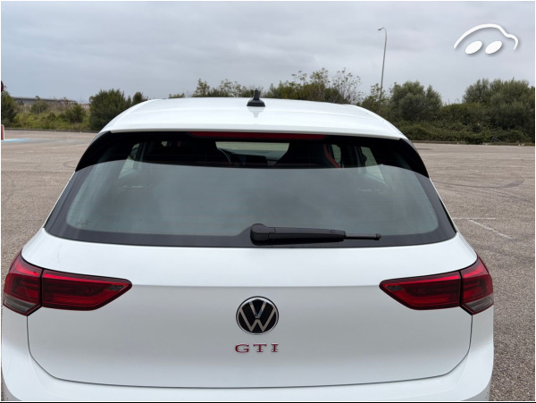 Volkswagen Golf VIII GTI 2.0 TSI 245cv 6