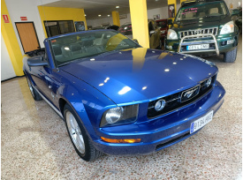 ford-mustang-v6-213cv-2p-256798