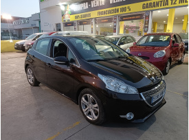 peugeot-208-1-2-vti-allure-5p-258786