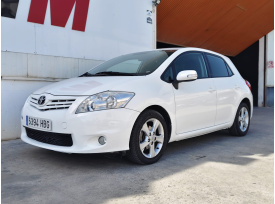 toyota-auris-1-4-90cv-266923