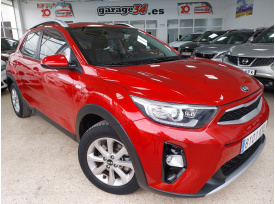 kia-stonic-concept-84cv-5p-271059